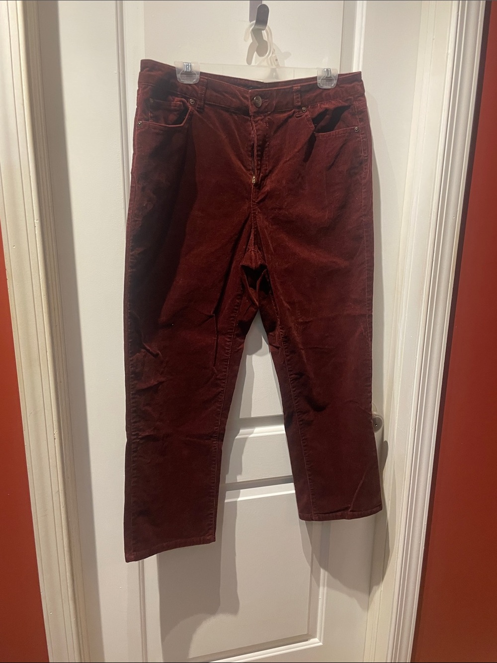 Corduroy High-Rise Pants in Deep Burgundy